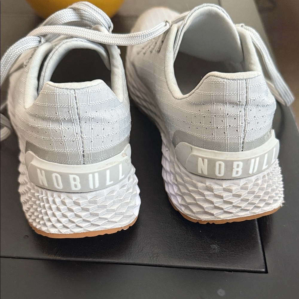 NOBULL Light Gray Training Shoes - Picture 2 of 3